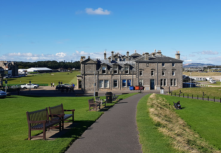 R &amp; A Club House St Andrews