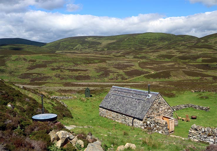 Carn Dearg Bothy, Ashintully Carn Dearg Bothy, Ashintully
