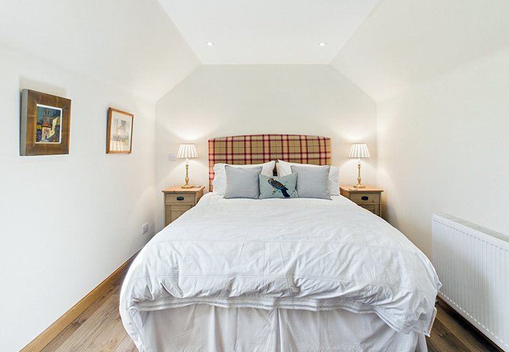 Master bedroom Master bedroom