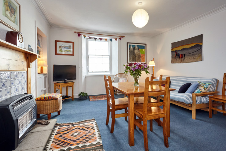 Open plan sitting/dining room/kitchen Open plan sitting/dining room/kitchen