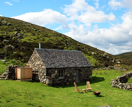Carn Dearg Bothy at Ashintully Carn Dearg Bothy at Ashintully