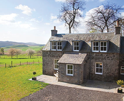 Garden Cottage at Ashintully Castle Garden Cottage at Ashintully Castle