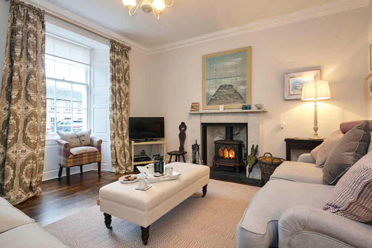 Sitting room Sitting room