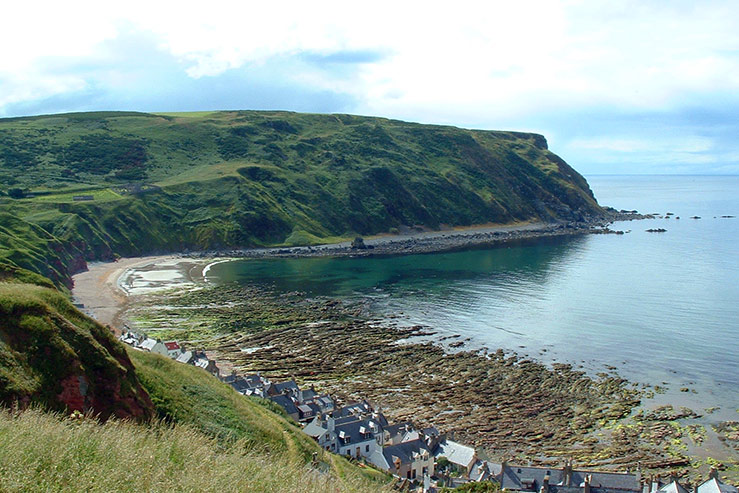 Gamrie Bay, Gardenstown Gamrie Bay, Gardenstown