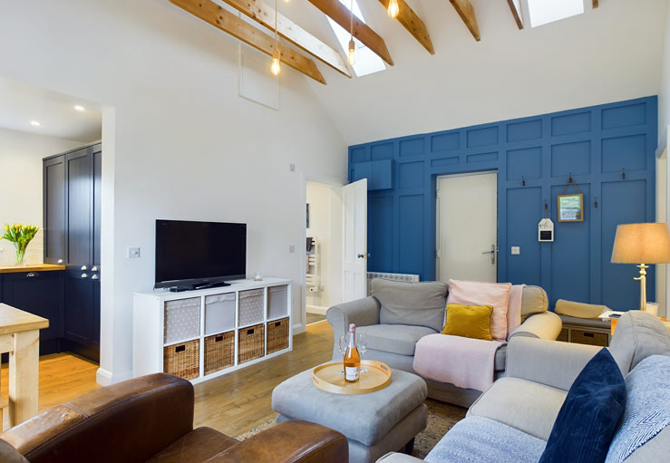 Open plan living/dining room/kitchen Open plan living/dining room/kitchen