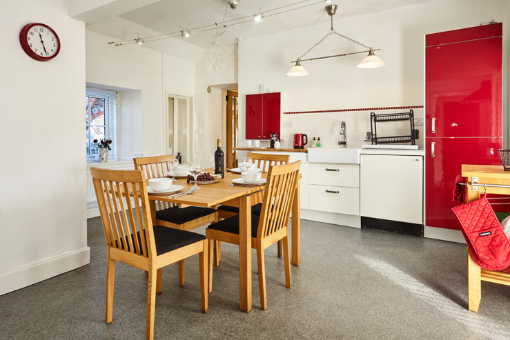 Kitchen/dining room Kitchen/dining room