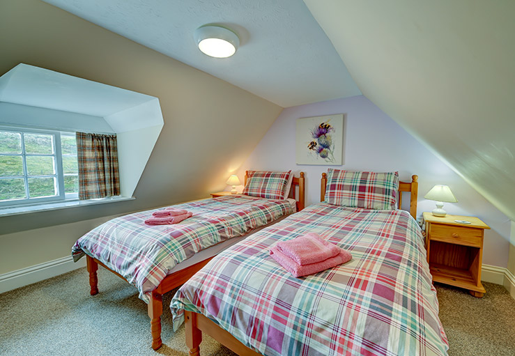 Twin bedroom Twin bedroom